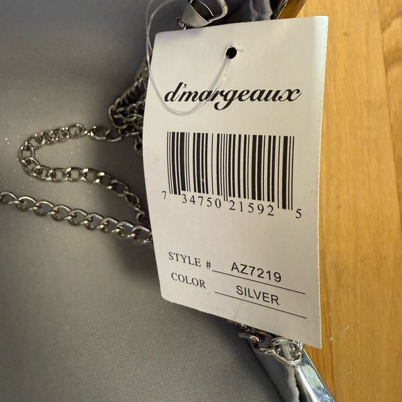 NWT d'morgeaux Silver Rhinestone Clutch Bag AZ7219 Metal Handle Shoulder Purse - Picture 8 of 12